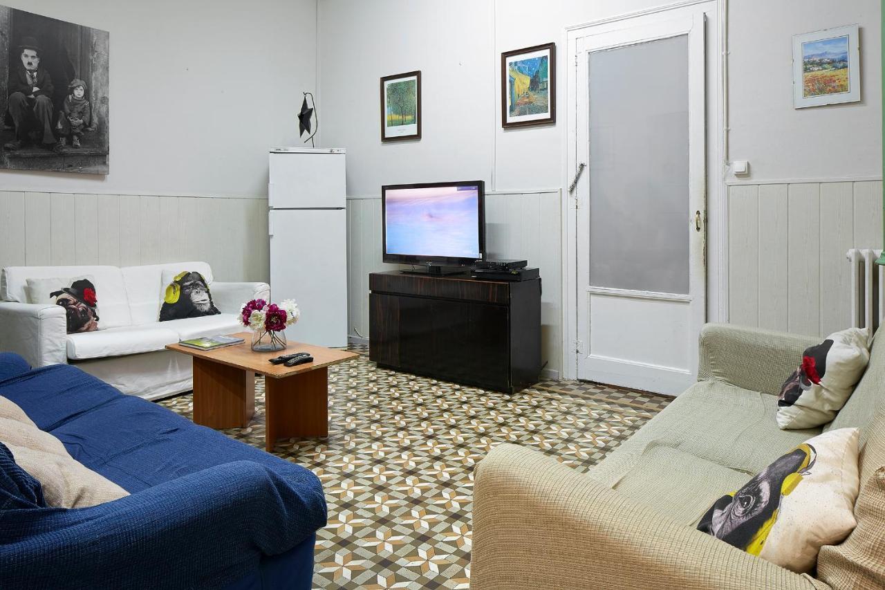 B&B Estudiantes Balmes Barcelona Eksteriør bilde