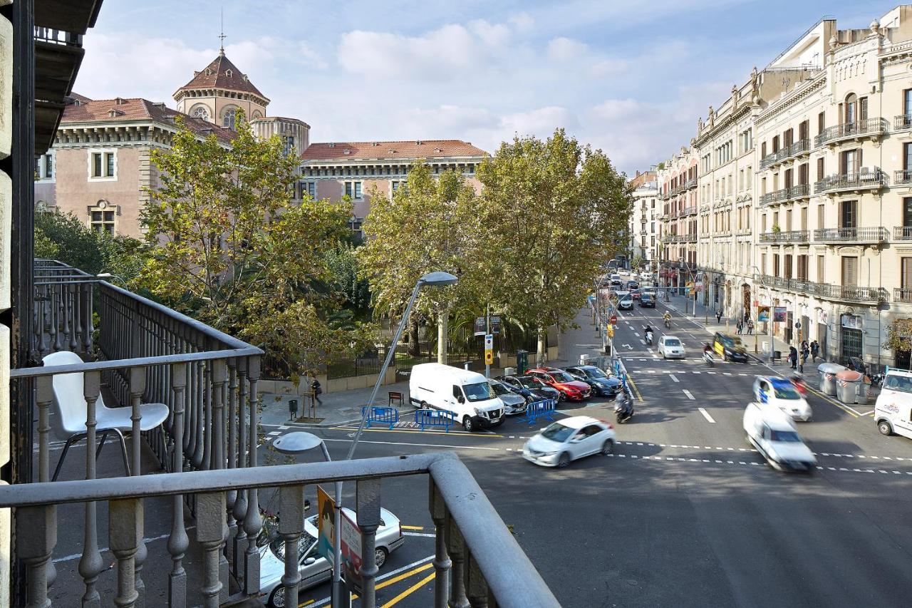 B&B Estudiantes Balmes Barcelona Eksteriør bilde